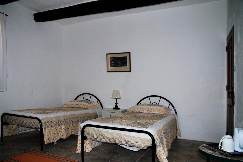 Anna Karistu Accommodation Kerċem Zewnętrze zdjęcie